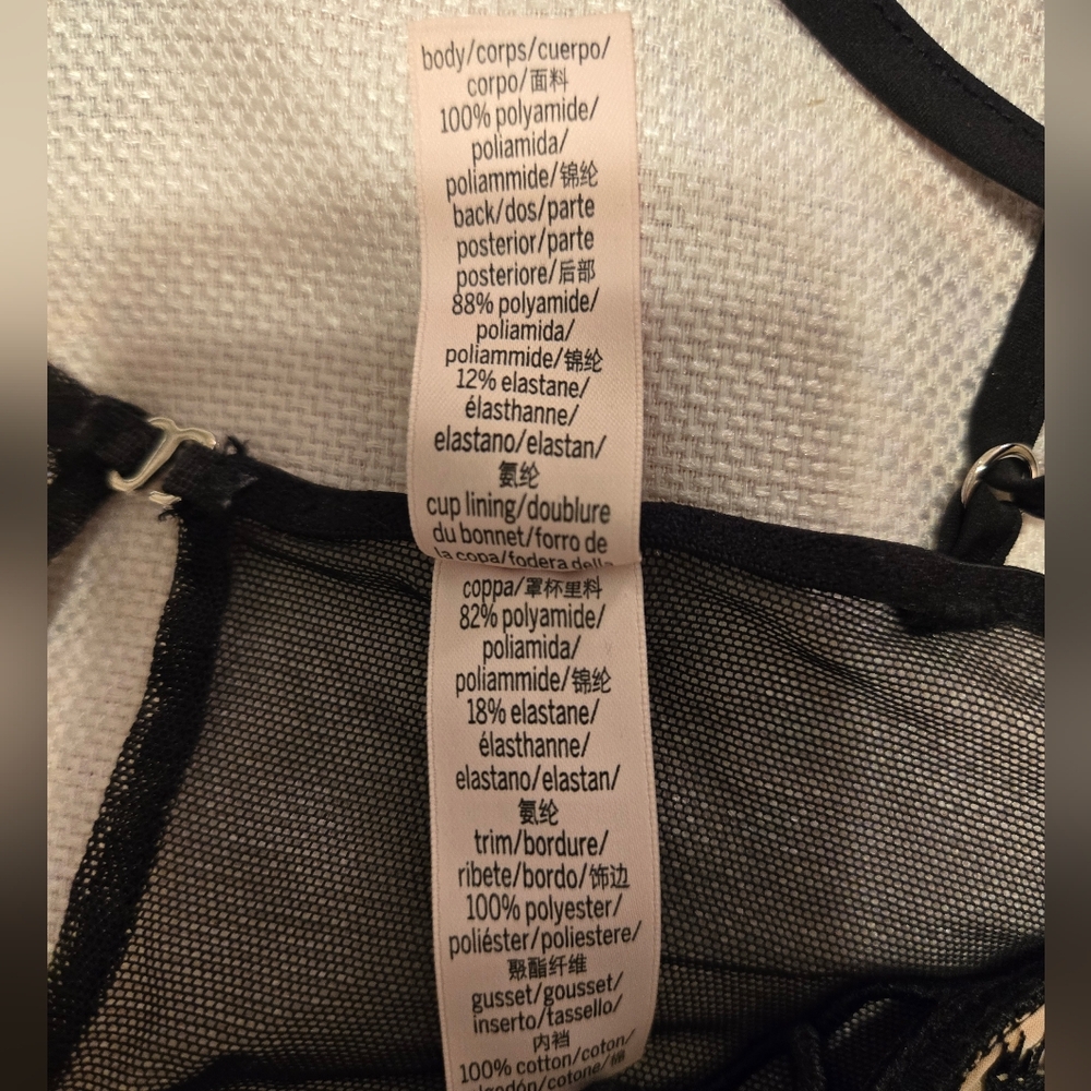 VICTORIA'S SECRET Black Nude Lace and Circle Trim Bodysuit Size Large - Picture 5 of 5